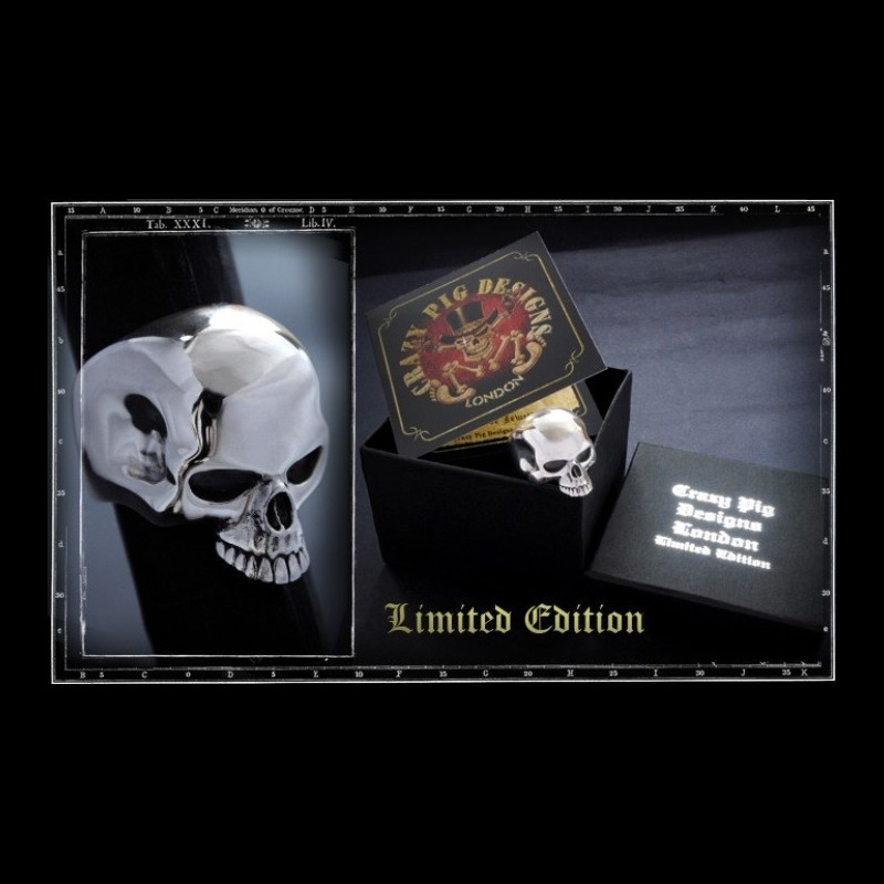 Anniversary evil skull ring SOLD OUT