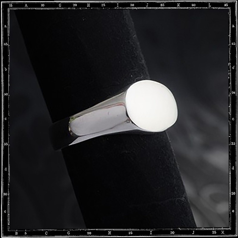 Signet Ring 2