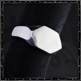 Signet Ring 4 Signet Ring 4