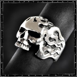 Hell skull ring