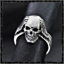 Kamikaze Skull Ring