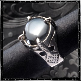 Four Claws Ring