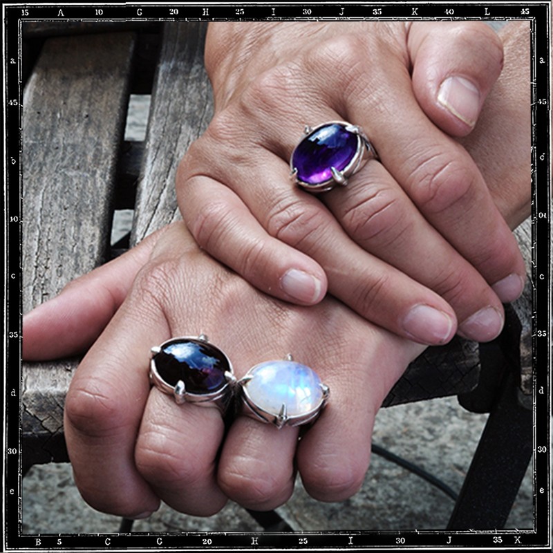 Four Claws Ring