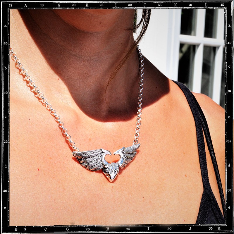 Large 3d heart & wings pendant