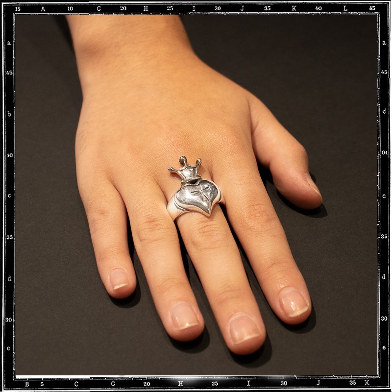 Heart & crown ring 2 (small)