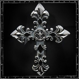 X large classic cross pendant