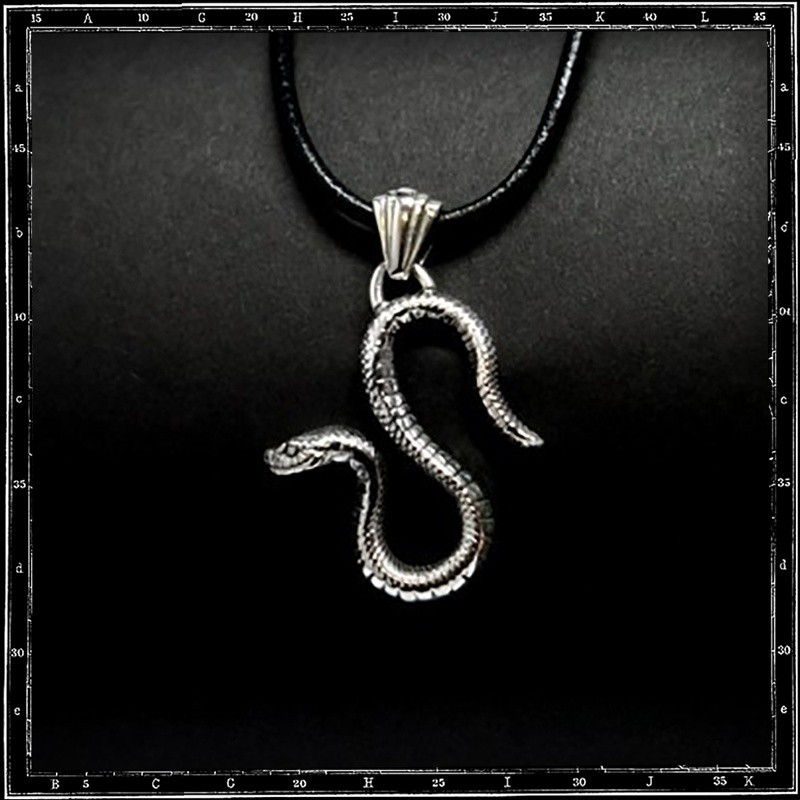 S Snake pendant