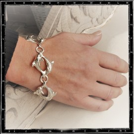 Dolphin link bracelet