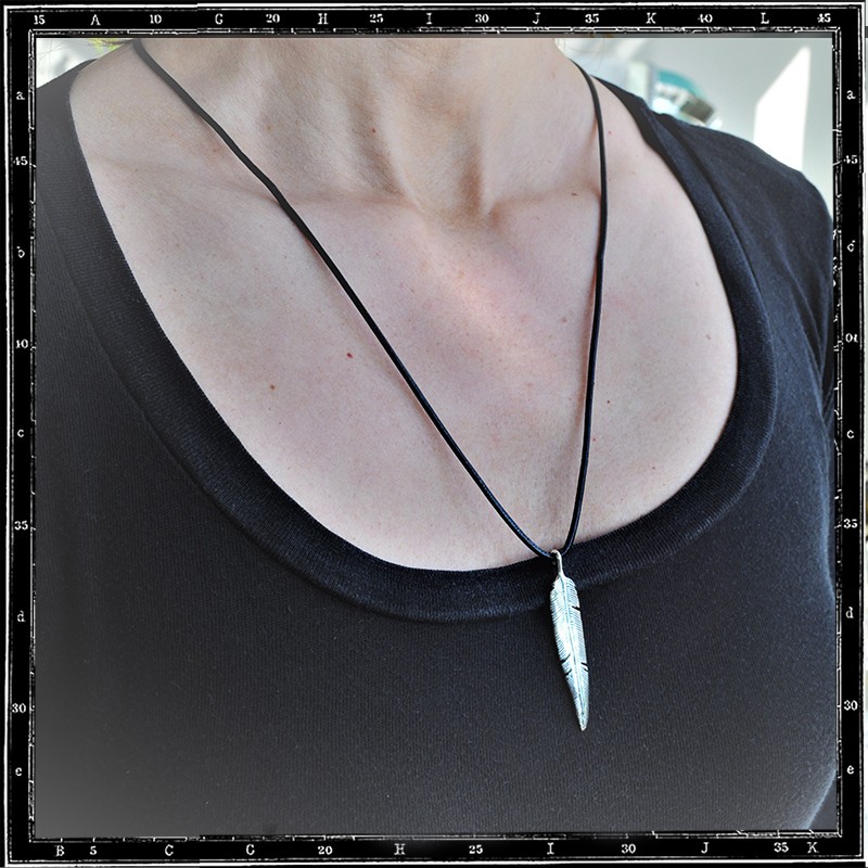 Feather pendant (Double Sided Medium)