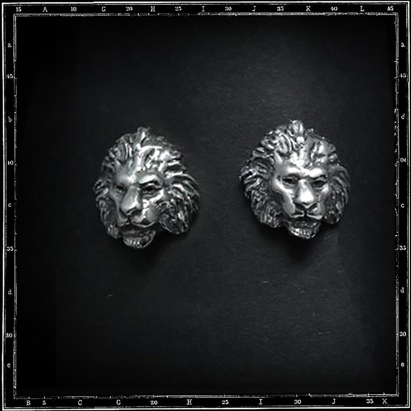 Lion head stud/earring