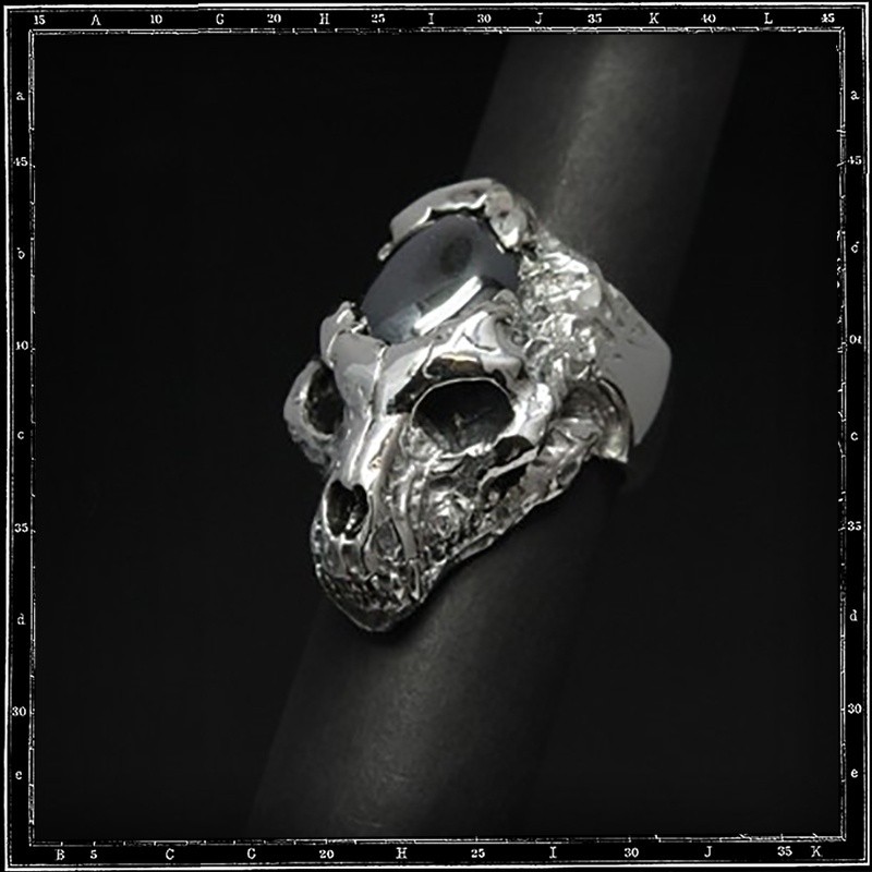 Stone age skull ring