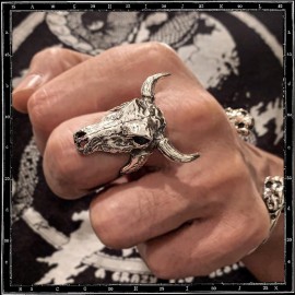 Cow skull Ring (Large)