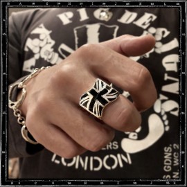 Union jack ring (black enamel)
