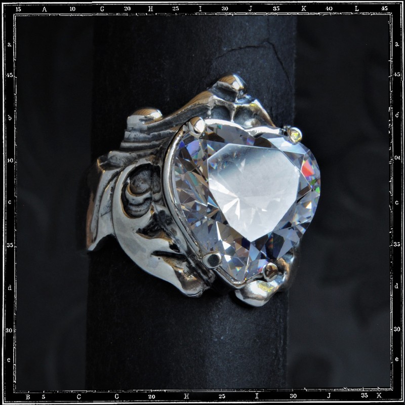 Crystal Heart Setting Ring
