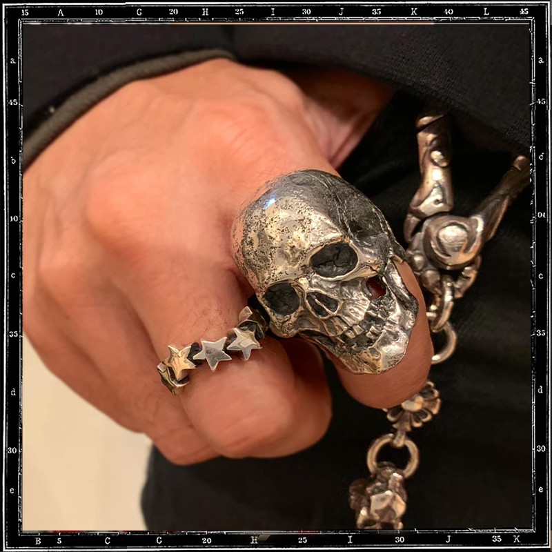Lost Skull ring