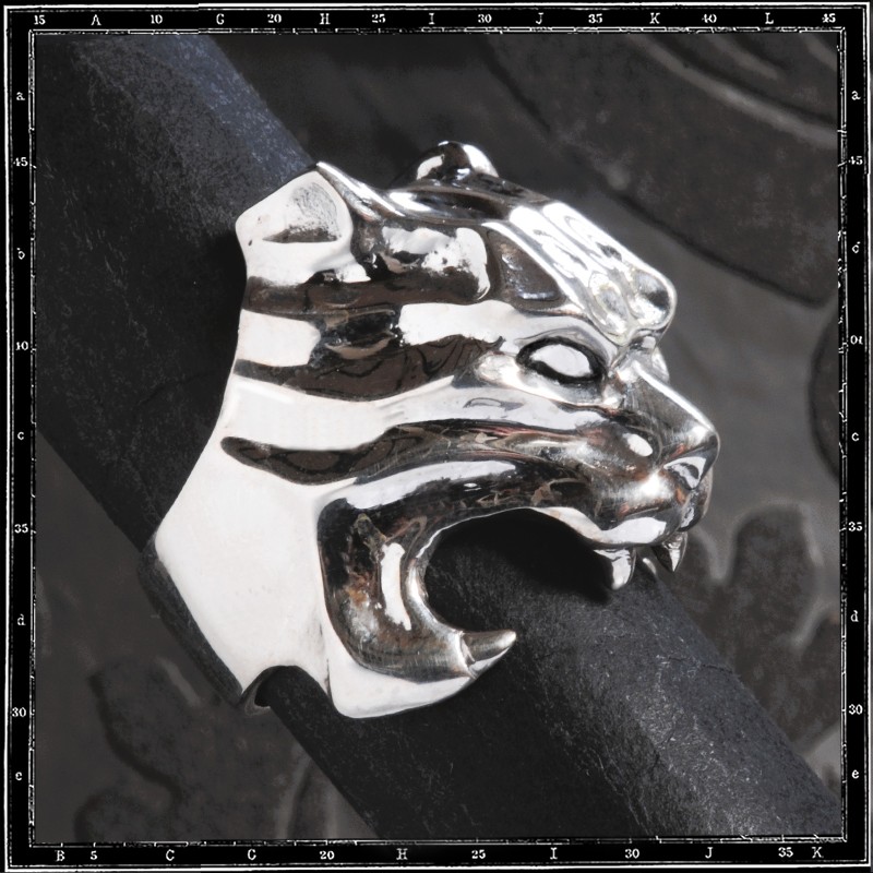 Ancient Tiger Ring