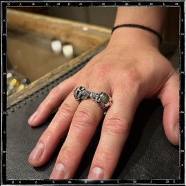 Jumbo Two Skull Tudor Skull Ring Jumbo Two Skull Tudor Skull Ring