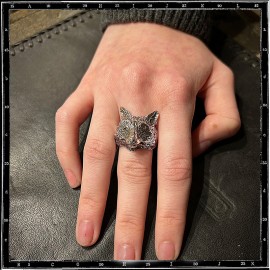 Johnny the Fox Ring