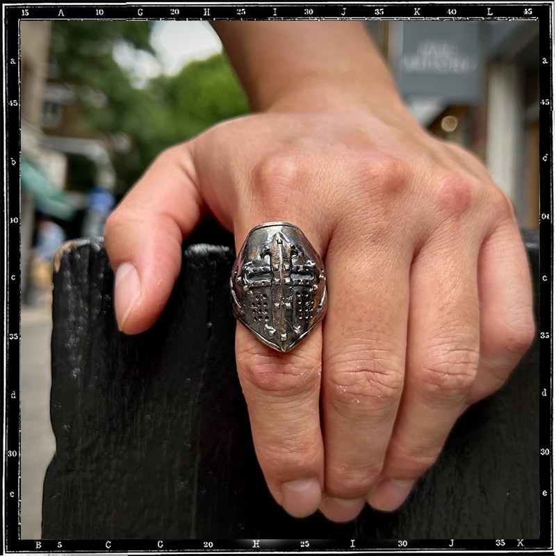 Knight's Templar Helmet ring
