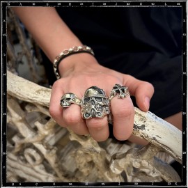 Skull Wars Skull ring