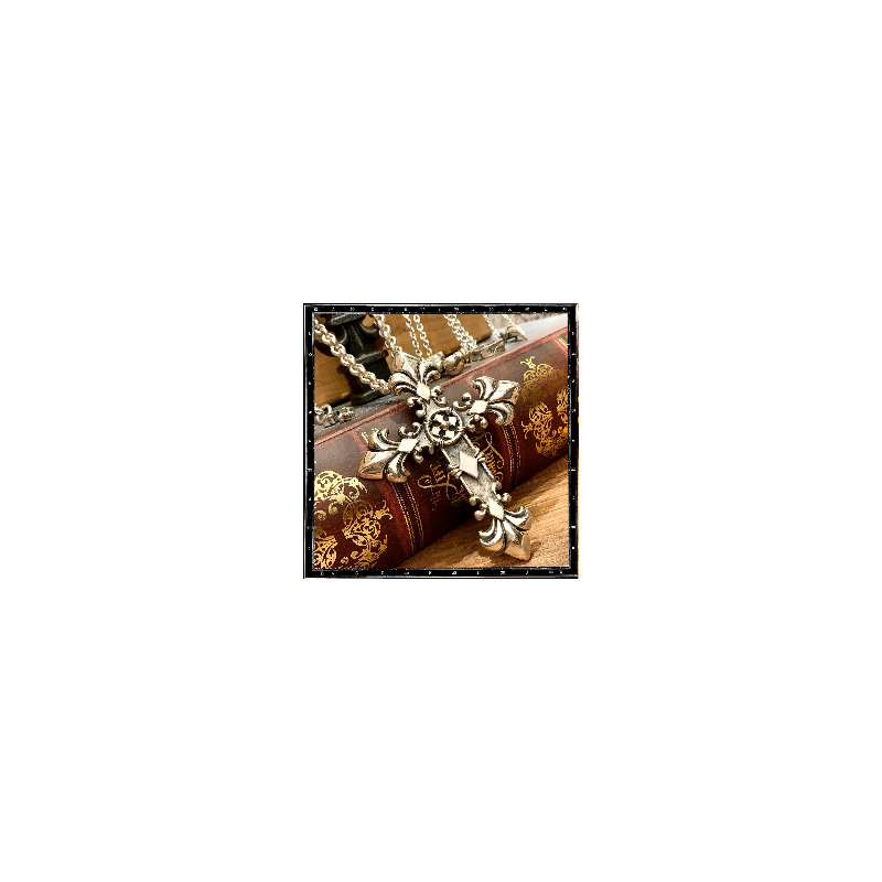 X large classic cross pendant