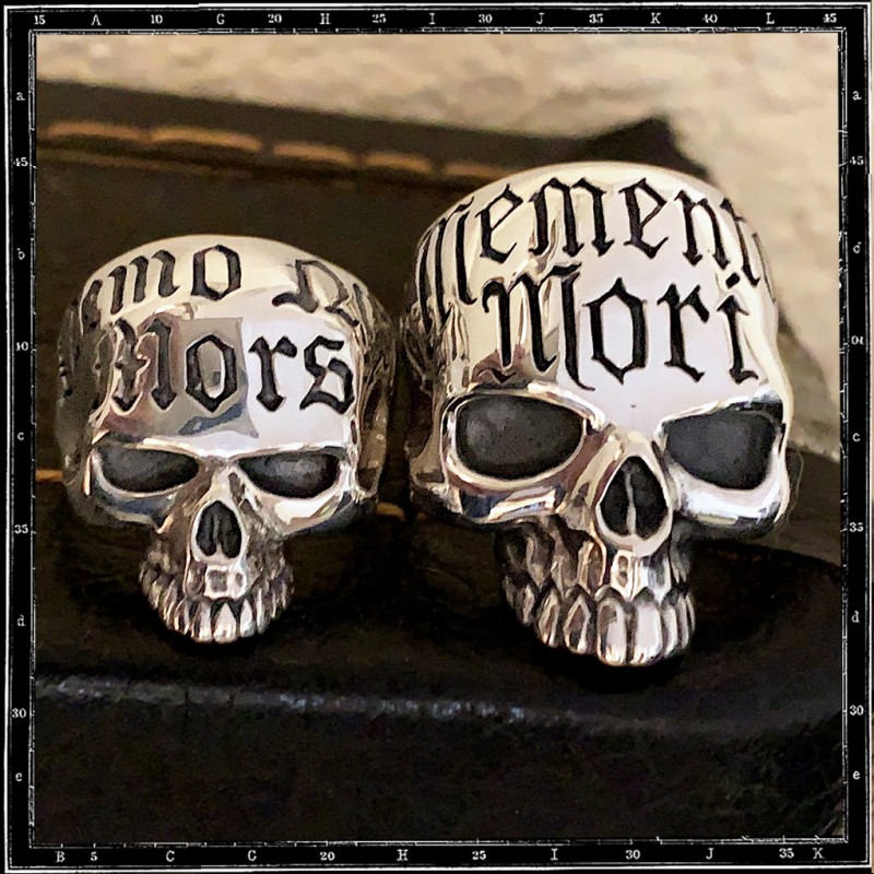 Nemo Nisi Mors Skull ring