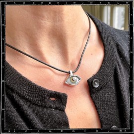 Lash Eye Pendant (small)