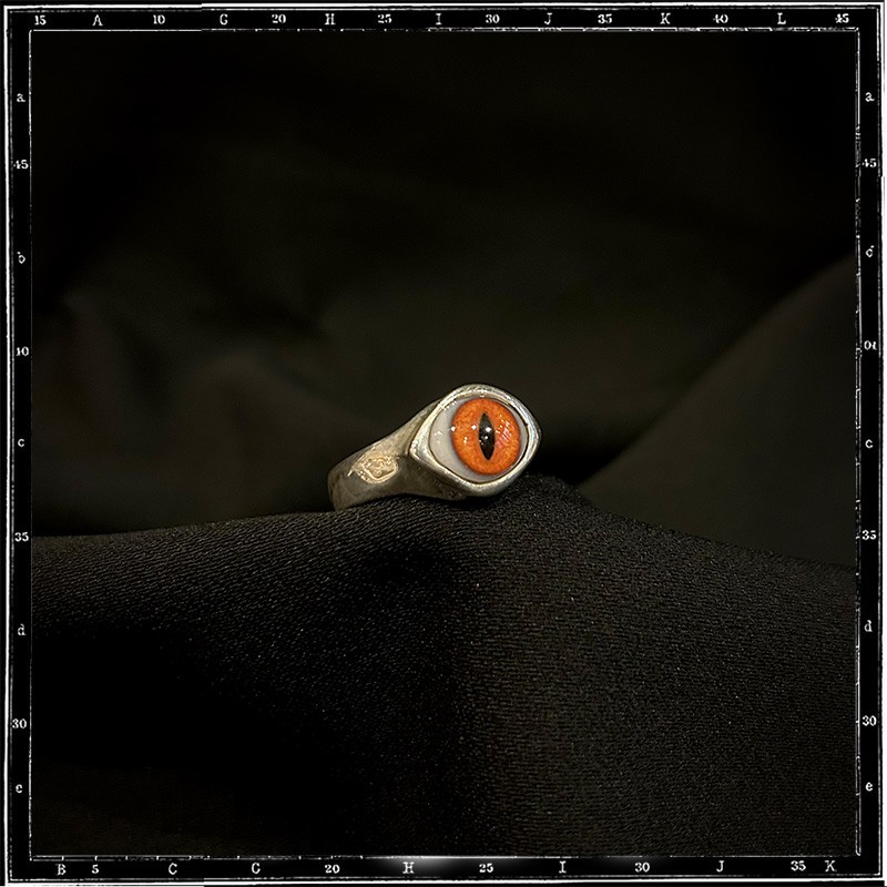 Small round eye ring Small round eye ring