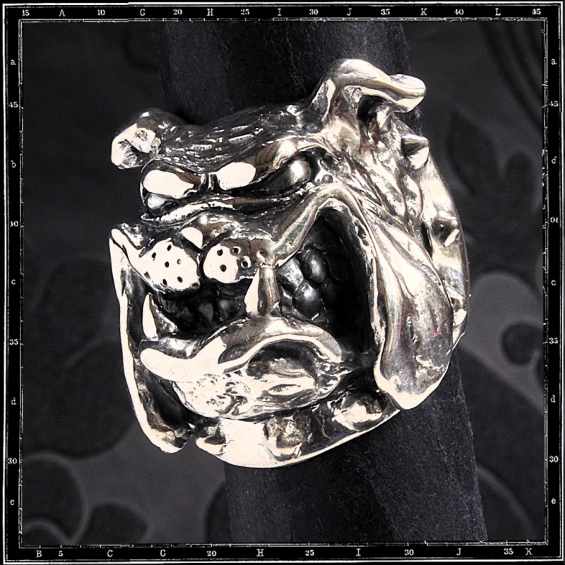Bulldog ring