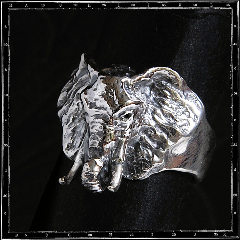 ELEPHANT RING (small)