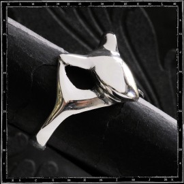 SHARK (WHOLEBODY) RING