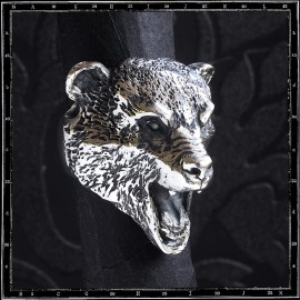 Bear head ring Bear head ring