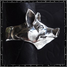 Pig head ring (large) Pig head ring (large)