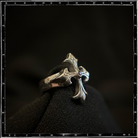 Custom Small Tudor Cross Ring