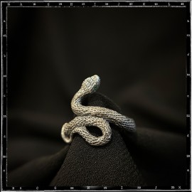 Custom Boomslang Snake Ring