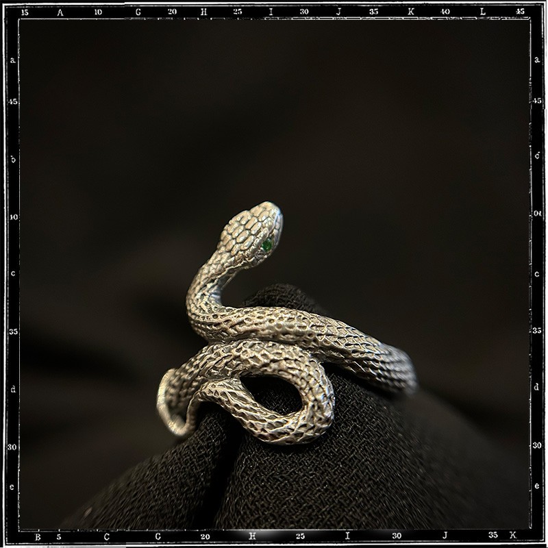 Custom Boomslang Snake Ring