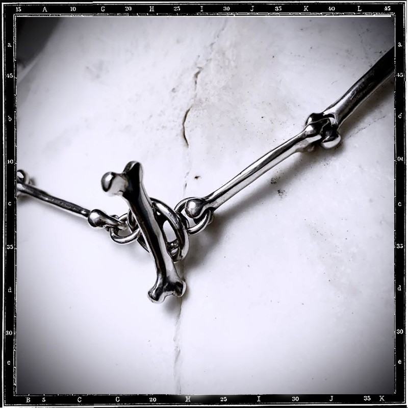 Bones Necklace