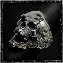 Plague Skull Ring