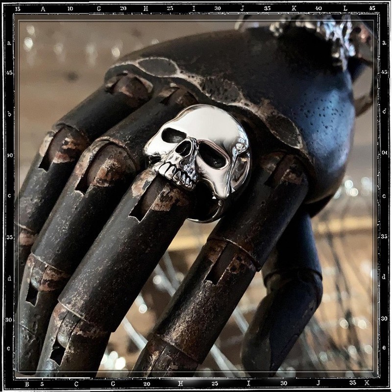 Evil Skull Ring - Large Evil Skull Ring - Large