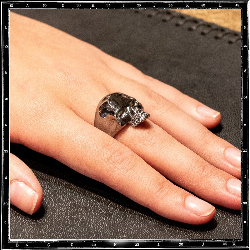 Evil Skull Ring - Small