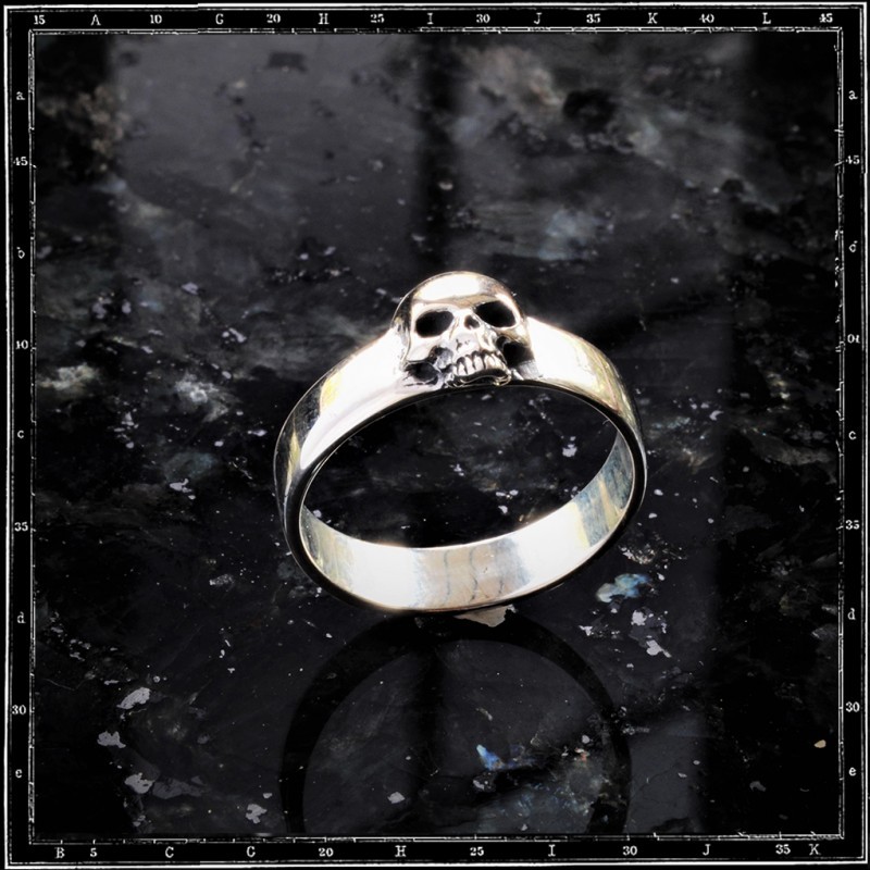 Top Jaw Skull Ring