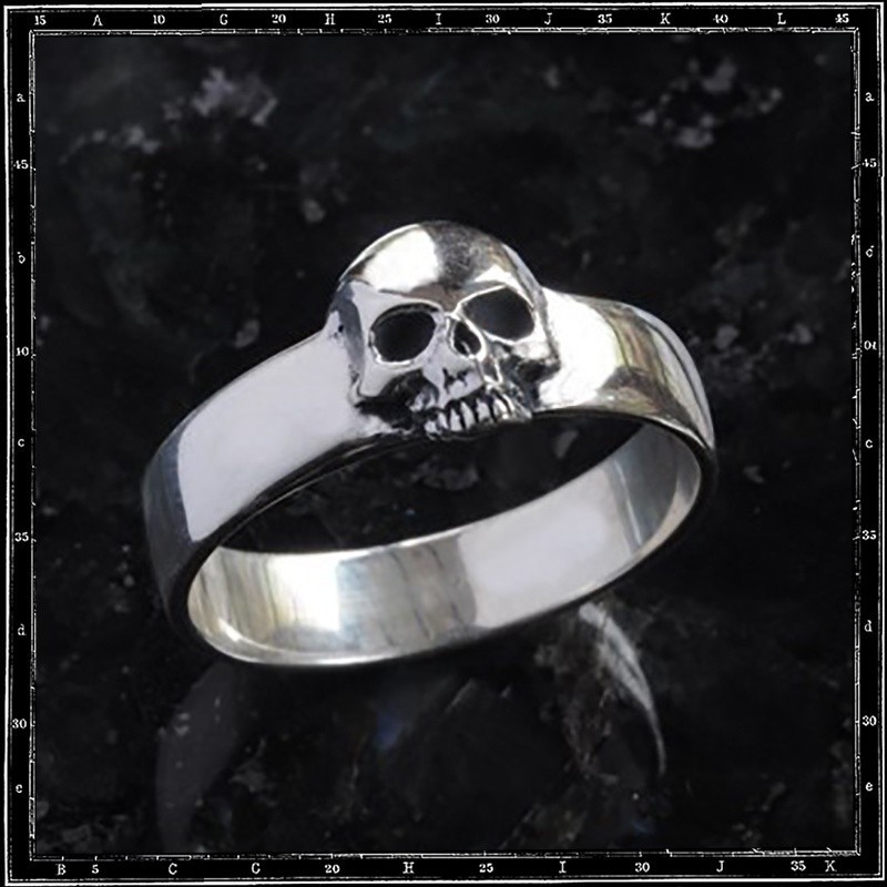 Top Jaw Skull Ring