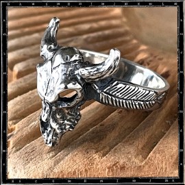 Small Cow Skull ring