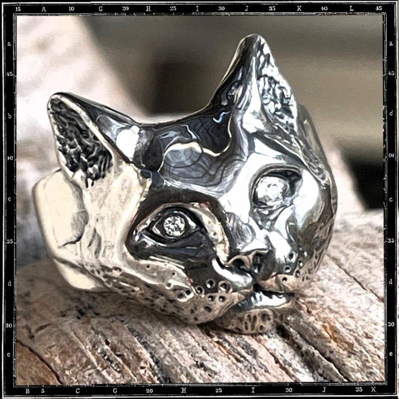 Cat Ring