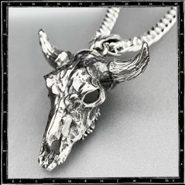 COW SKULL PENDANT (Large 3D)