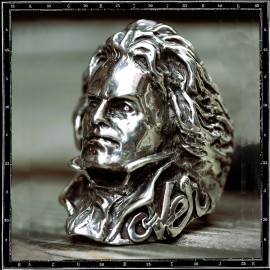 Beethoven ring