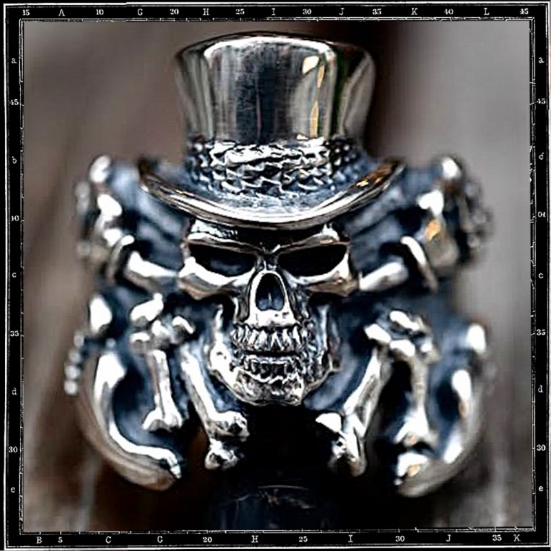 SKULL MASCOT RING【CRAZY PIG DESIGNS】 Crazy Pig Designs Mascot - Skull & Crossbone Ring