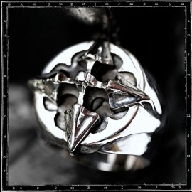 Heavy signet Tudor cross ring