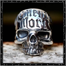 Memento Mori Skull Ring
