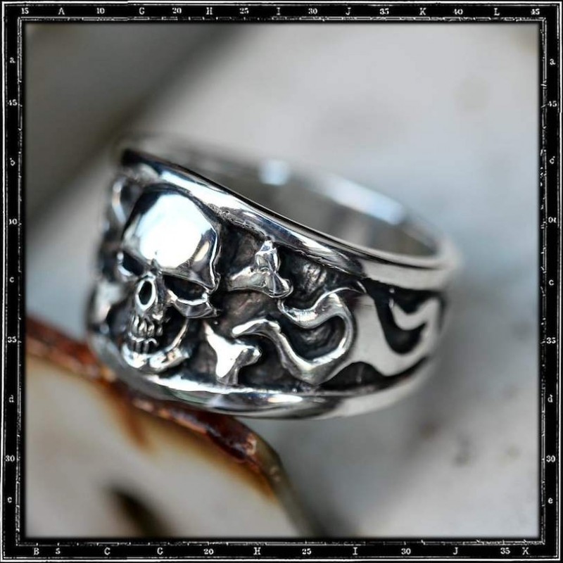 Skull and Crossbones Classic Skull Ring - Crazy Pig Designs